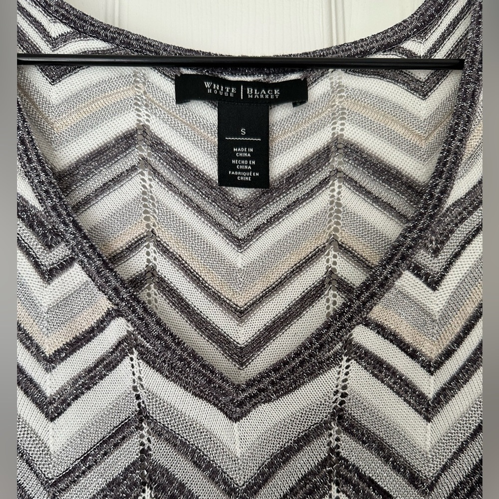 WHBM knit top small - Picture 2 of 4